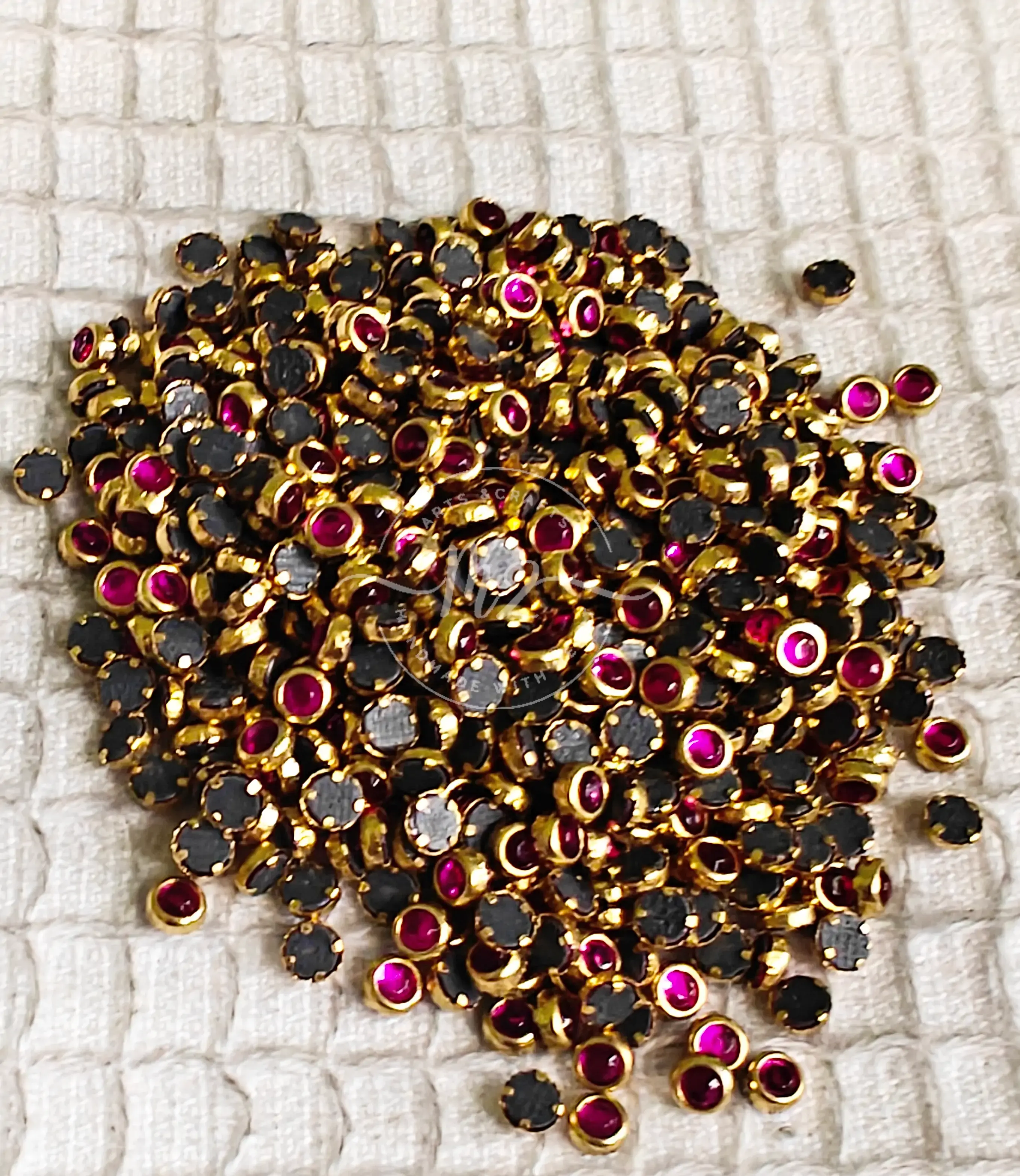 Glossy Round 3mm Kundan - Dark Pink