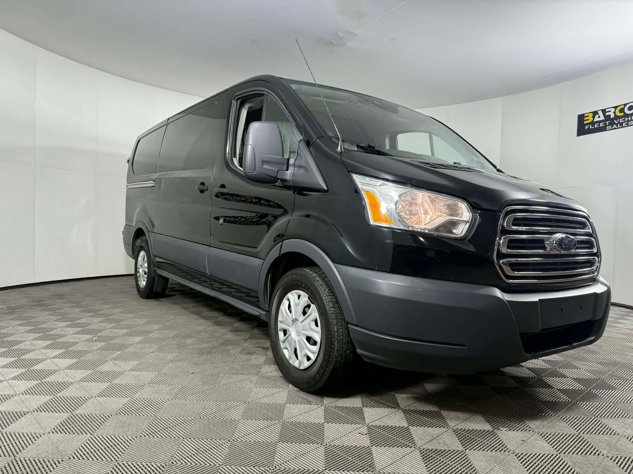 2017 Ford Transit-150 Low Roof