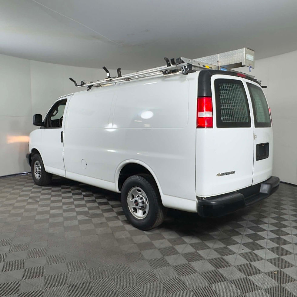 Thumbnail: 2019 GMC Savana 2500