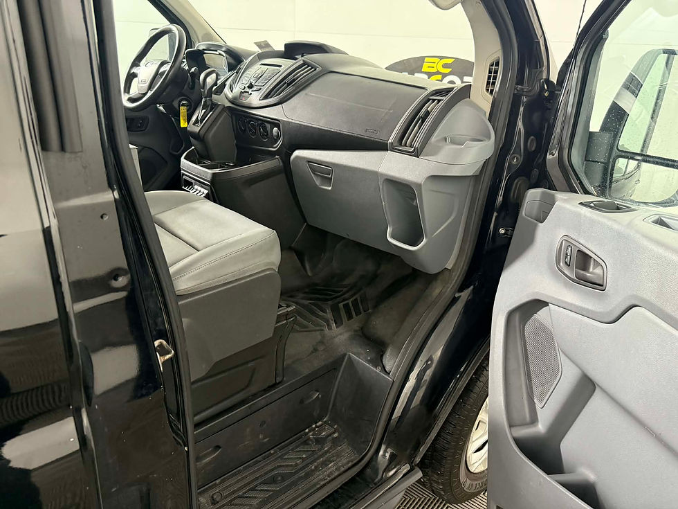 Thumbnail: 2017 Ford Transit-150 Low Roof