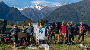 Ōkārito Plant Project Wins National Tourism Award for Regenerative Tourism Leadership