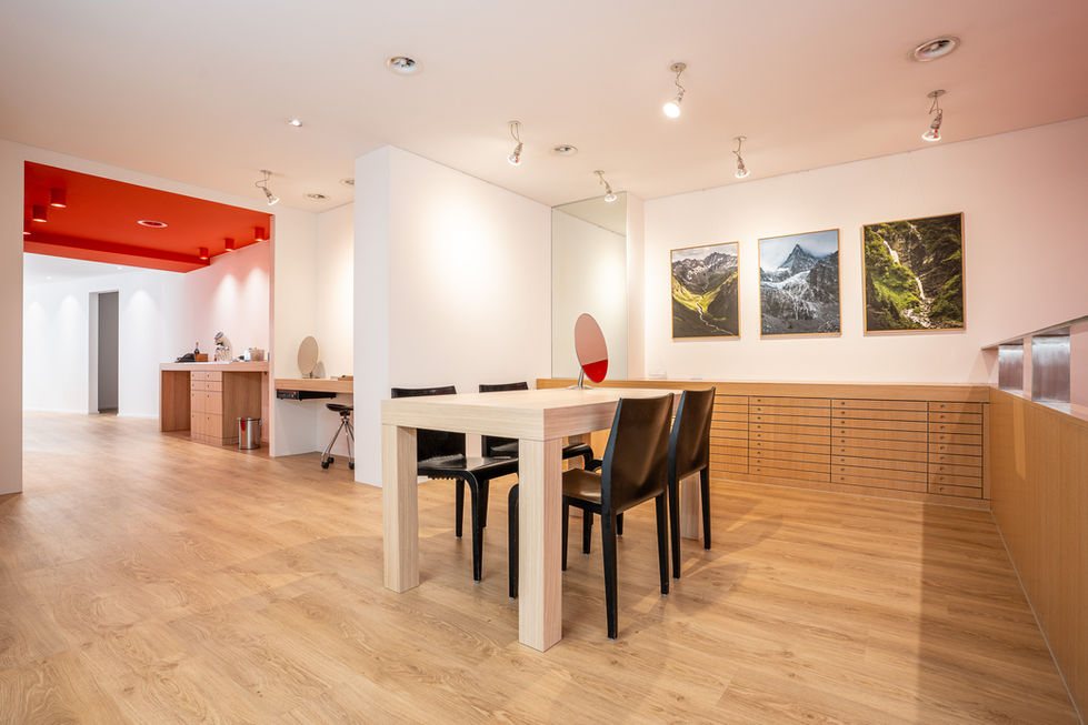 Helbling Architektur GmbH - Ausbau Verkaufsfläche