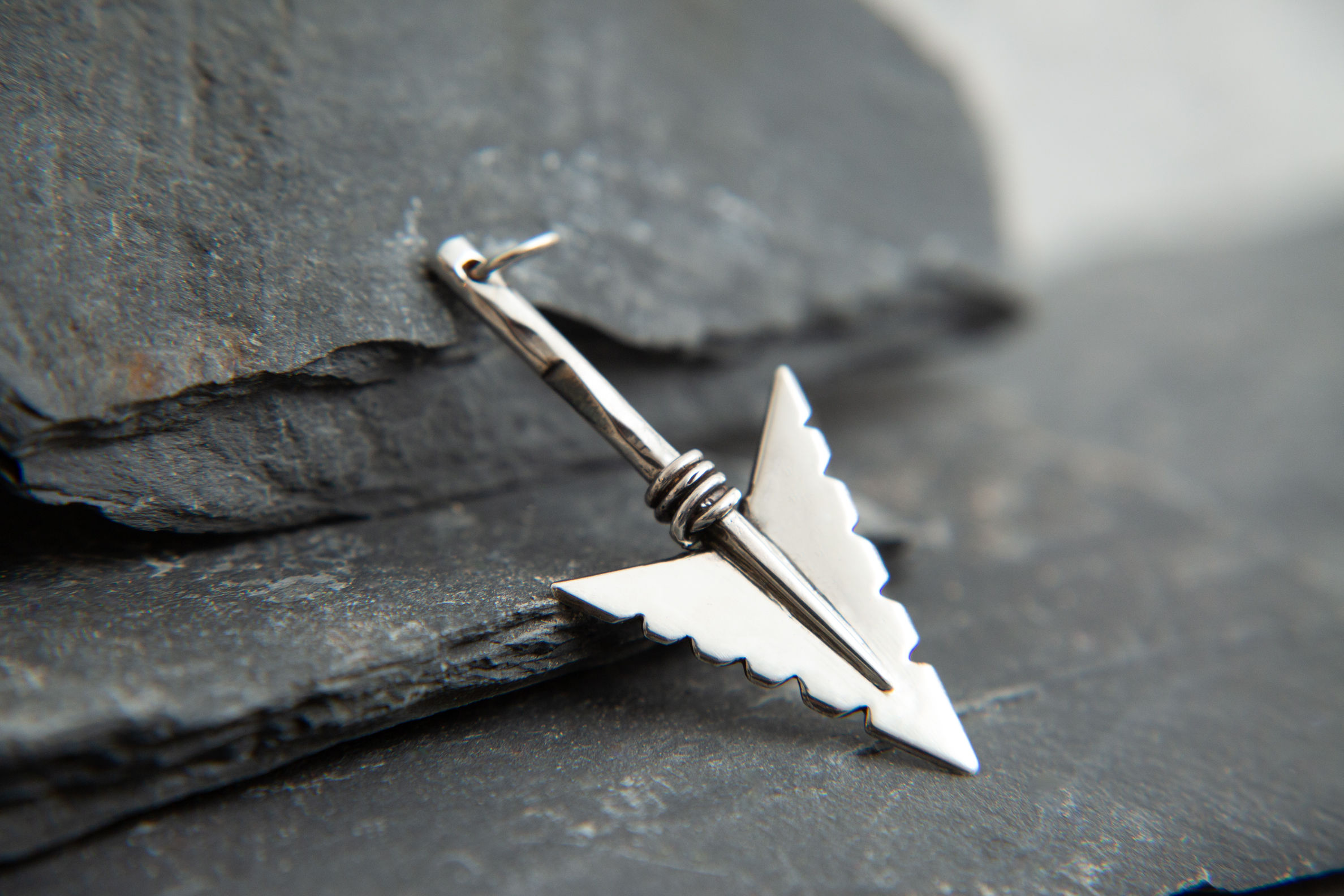 Cheveyo. Tribal Native Arrowhead Pendant. 925 Sterling Silver arrow Hallmarked