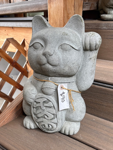Fortune Cat - lg | LynnArt Gardens