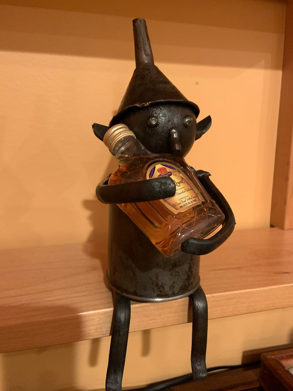 Earl the Crown Elf