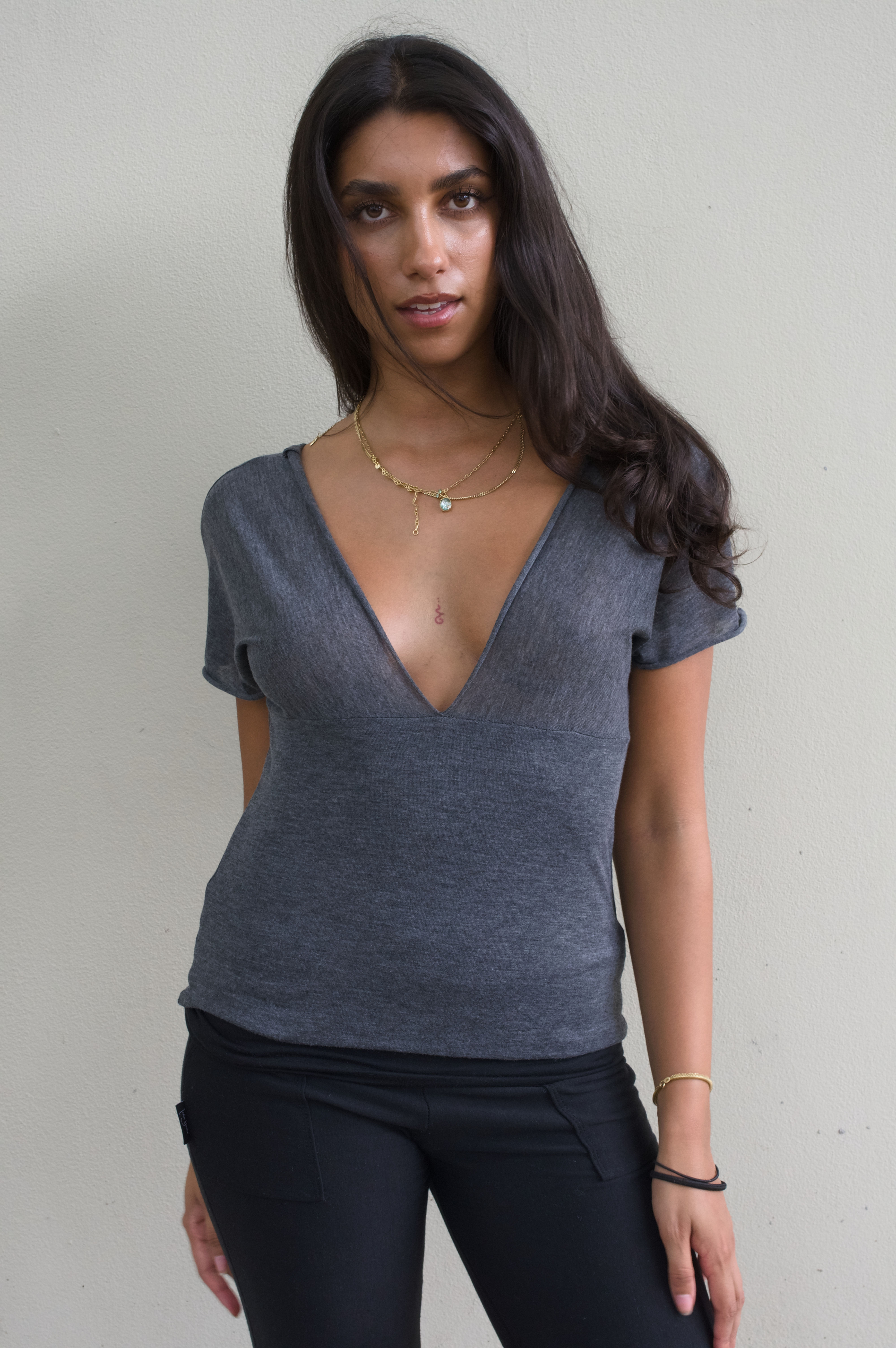 Relaxed V-Neck - Steel