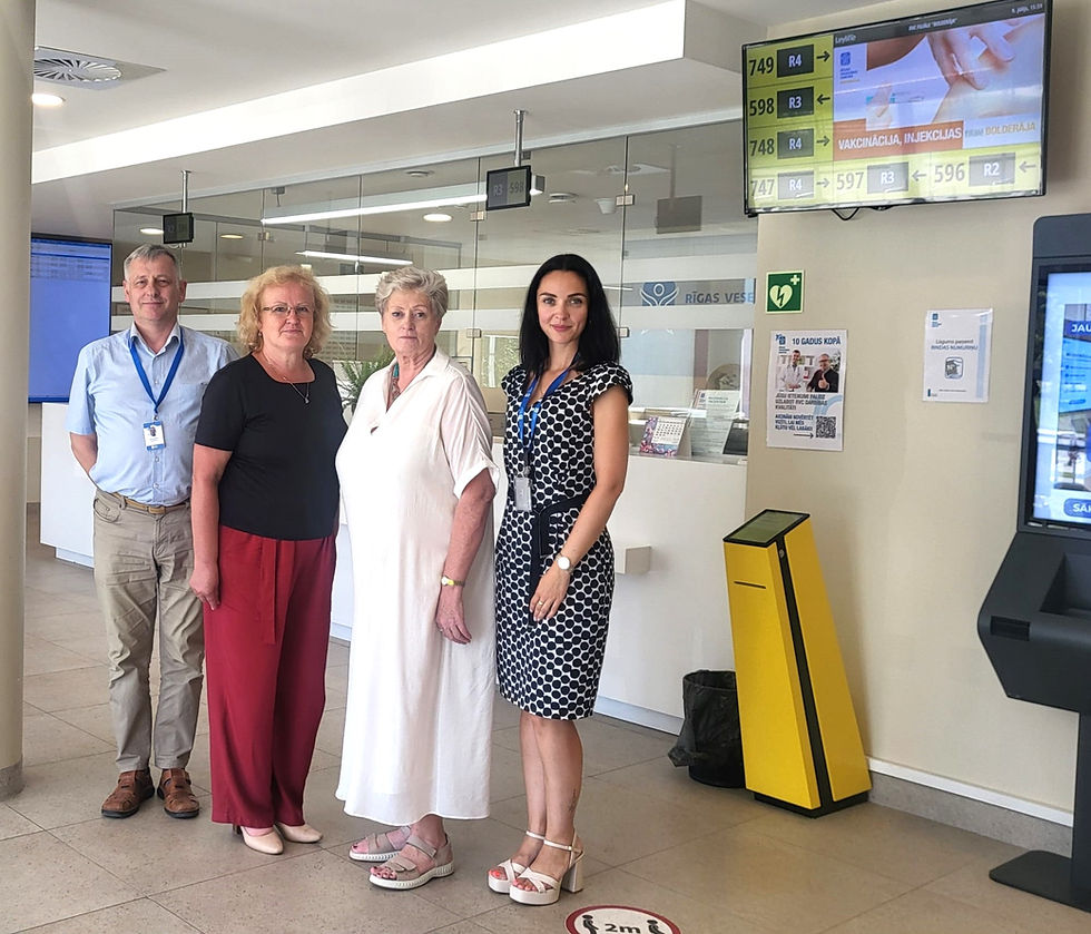 Četru cilvēku grupa - pieredzes apmaiņa RVC Boledrājas filiālē