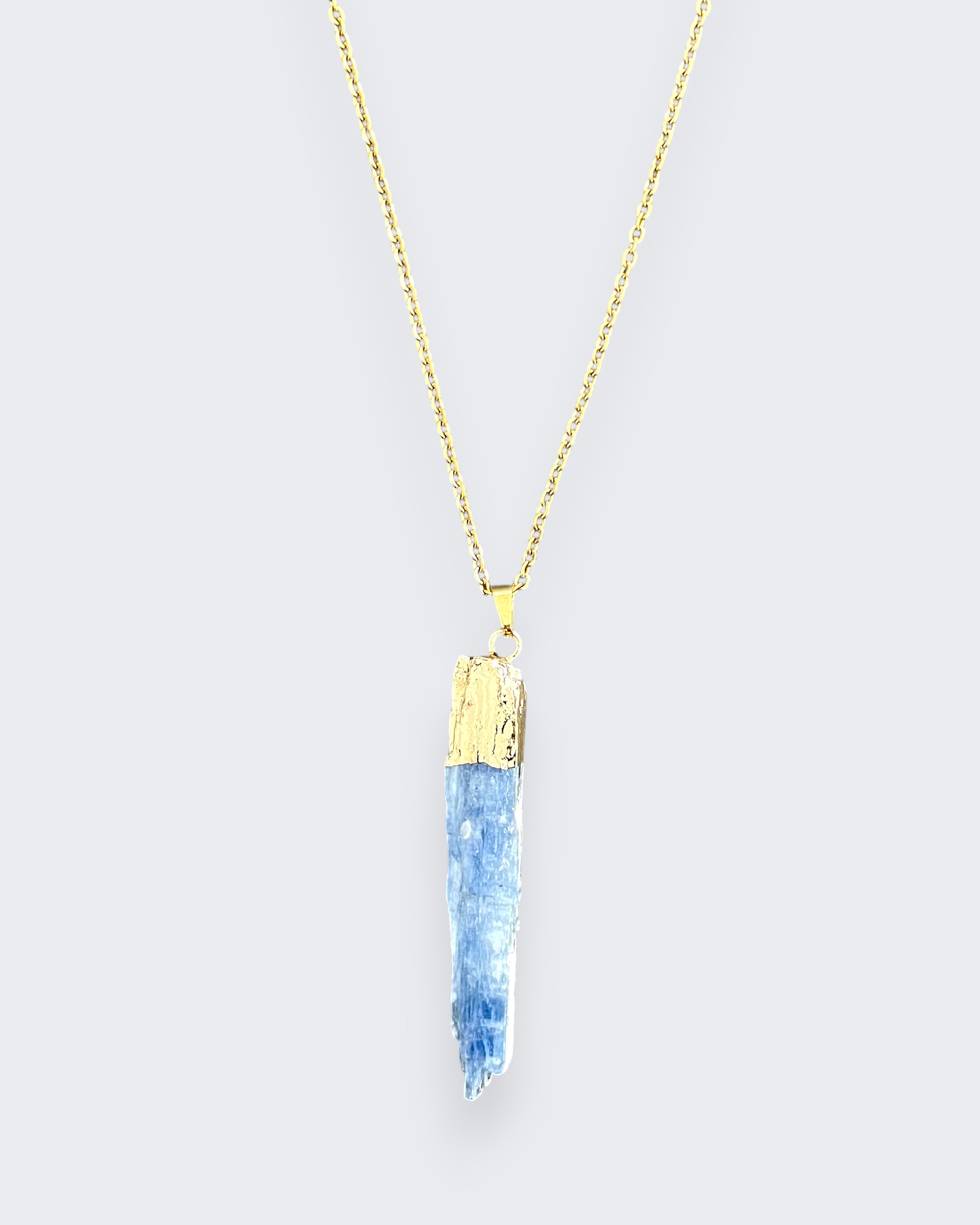 Collar de cianita