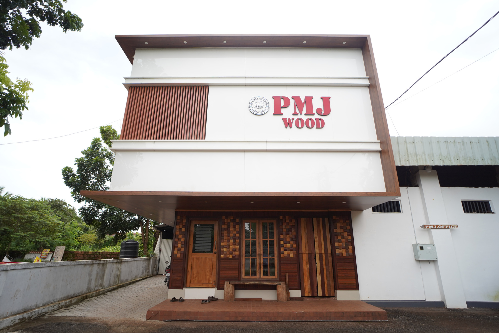 Irul Wood Long Lasting Kannur PMJ Wood