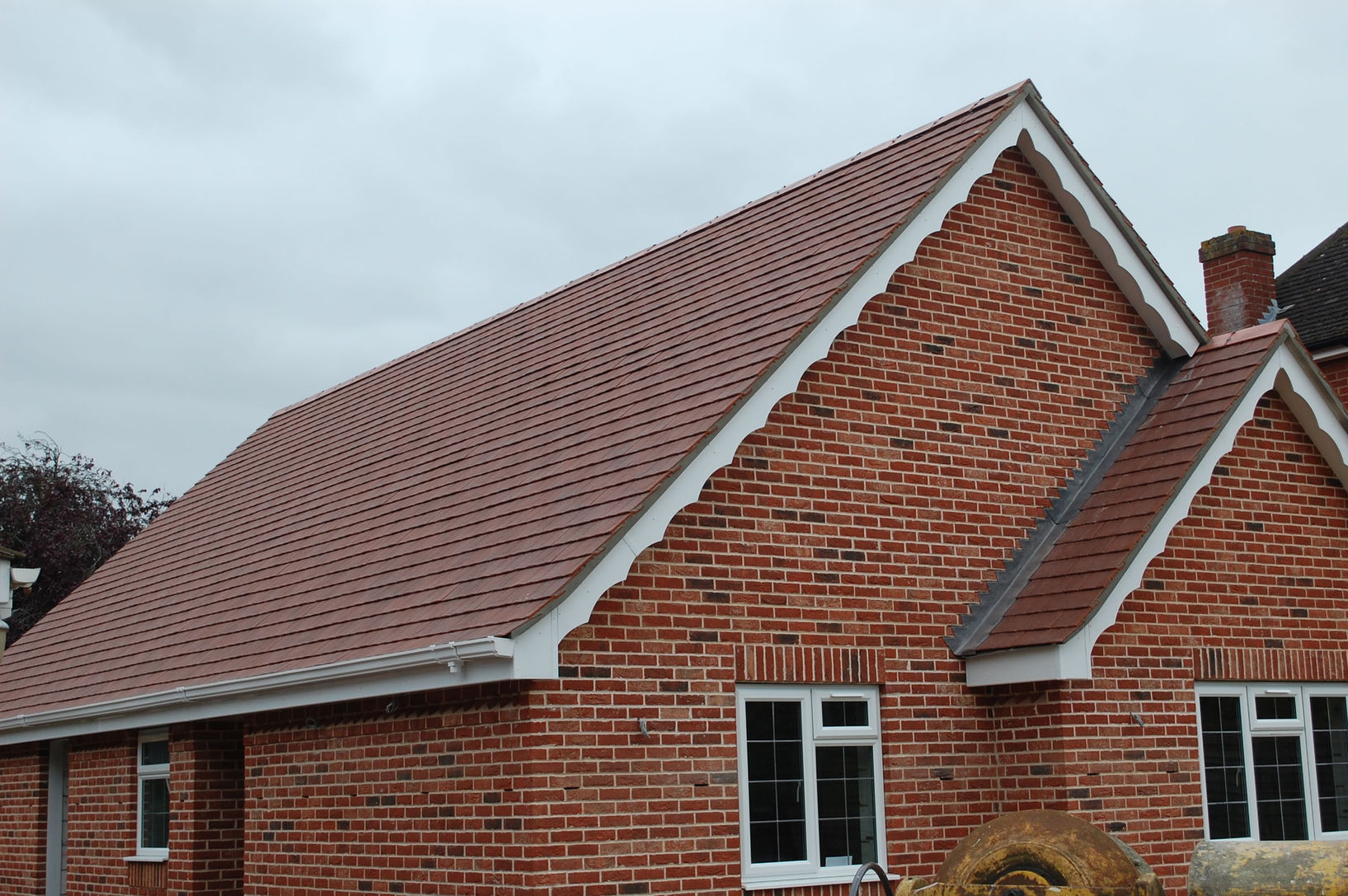Beautile Visum3 - TWRRK
Low Maintenance: Visum Roof Tiles require minimal maintenance, saving you time and effort in the long run while retaining their aesthetic appeal. Roofing tiles
Clay roof tiles
Ceramic roof tiles
Concrete roof tiles
Slate roof tiles
Metal roof tiles
Terracotta roof tiles
Shingle roof tiles
Flat roof tiles
Interlocking roof tiles
Lightweight roof tiles
Synthetic roof tiles