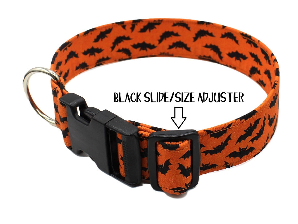 Bats Dog Collar Hardware View