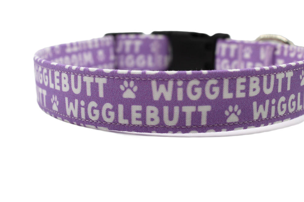 Thumbnail: Wigglebutt dog collar close up