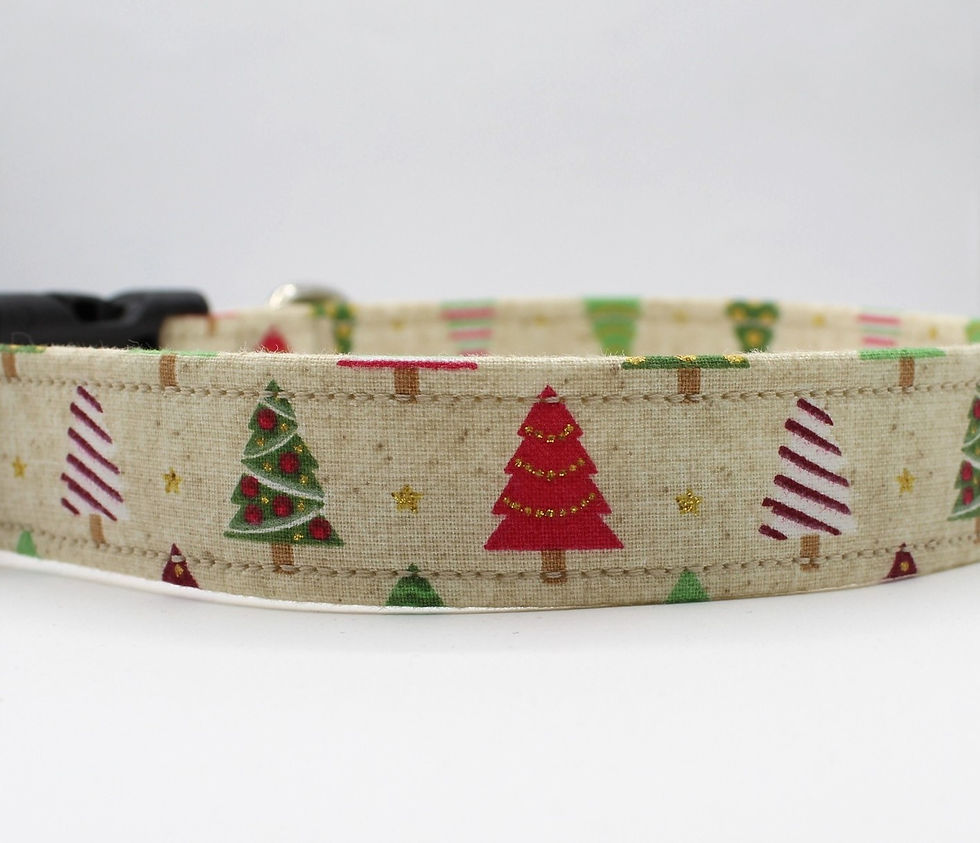 Thumbnail: Christmas Tree Dog Collar Close Up View