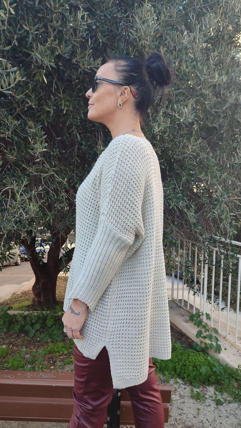 Miniature : Pull loose grosse maille beige .