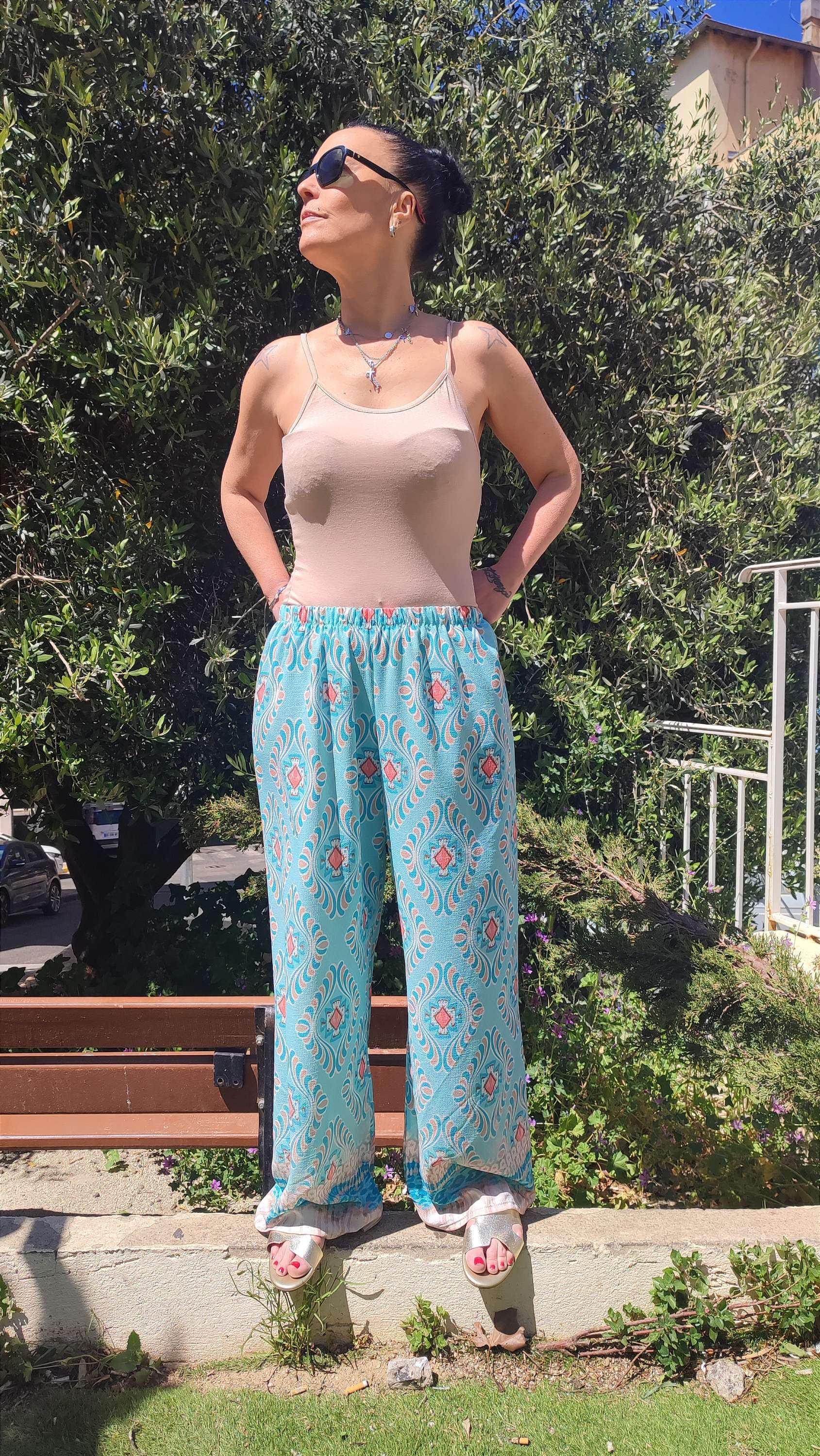 Pantalon fluide et léger turquoise imprimé 