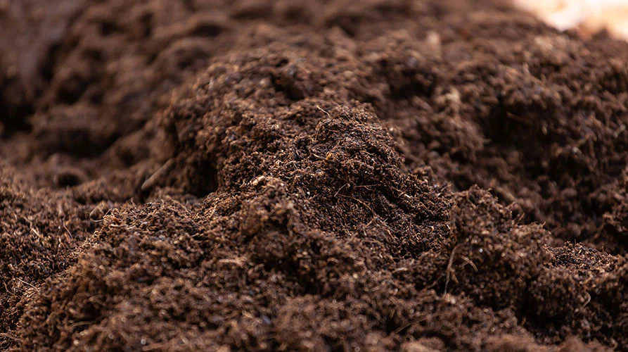 Premium-Screened-Topsoil-sale.webp
