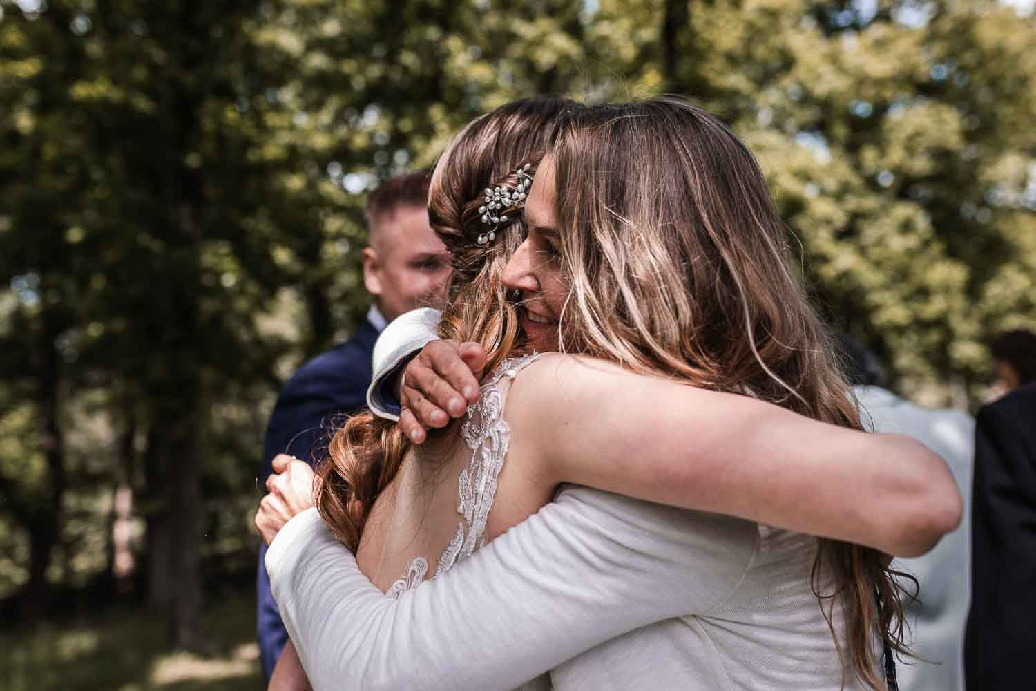 svatební focení Praha | svatba stodola Melíškovi | stodola Melíškovi | svatební fotograf Praha | svatební fotograf střední Čechy | fotograf na svatbu | přirozené svatební fotografie | focení svateb Praha