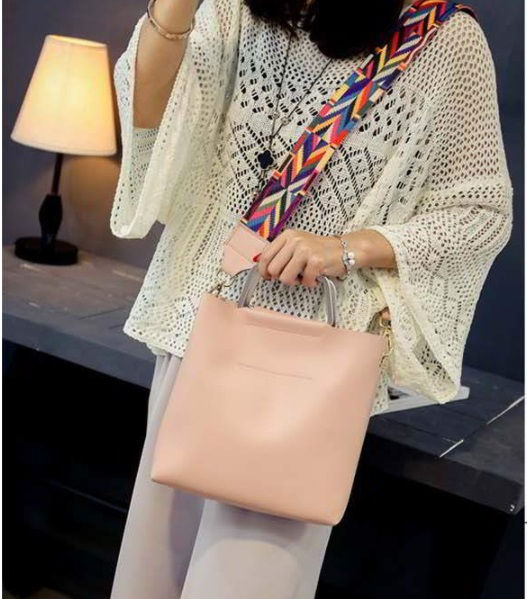 Thumbnail: Simple Shoulder Messenger Handbag Pink