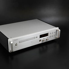 TEAC VRDS-701體積雖小,技術滿載