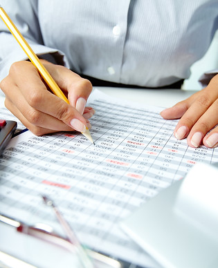 close-up-of-busy-businesswoman.jpg