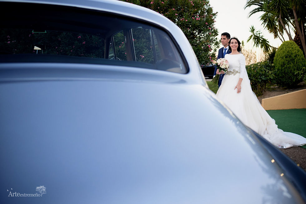 Boda en el Hotel las Bóvedas y Colegio Sagrada Familia