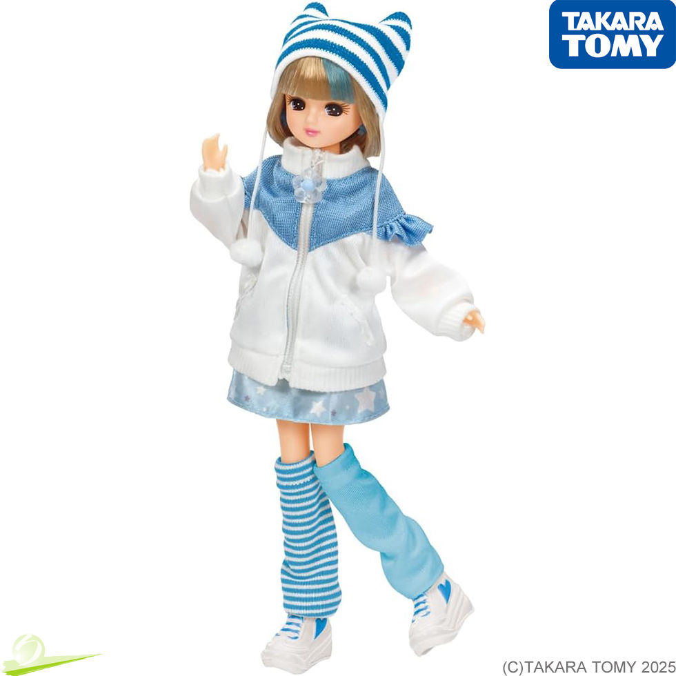 Full-body front view of Takara Tomy Licca LD-17 Harajuku Subculture Girl doll with one hand raised slightly & one knee bent.