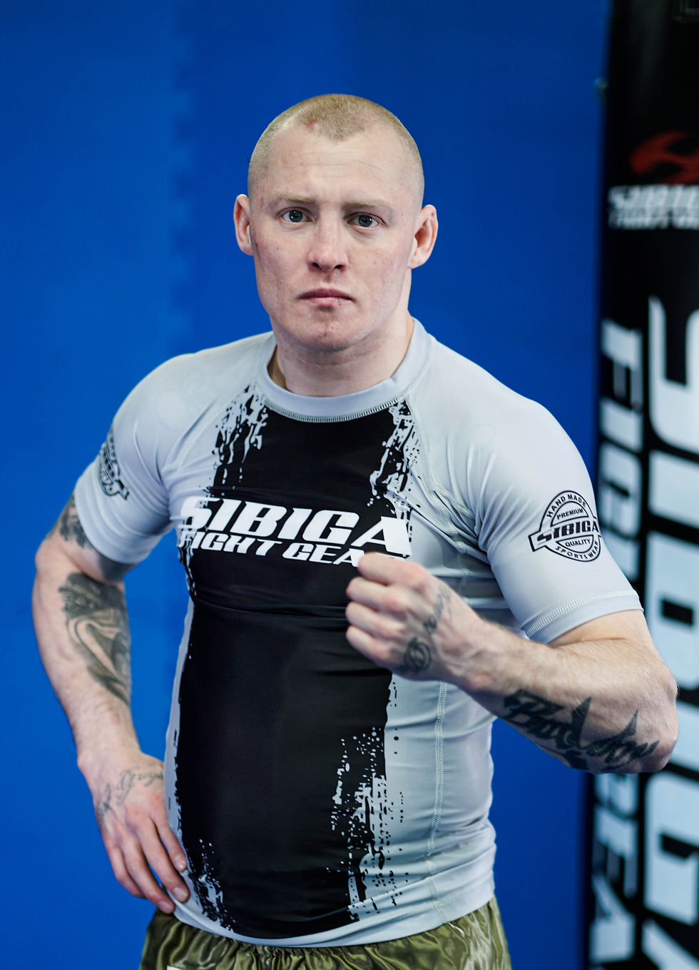 Thumbnail: black grey short sleeve rush guard