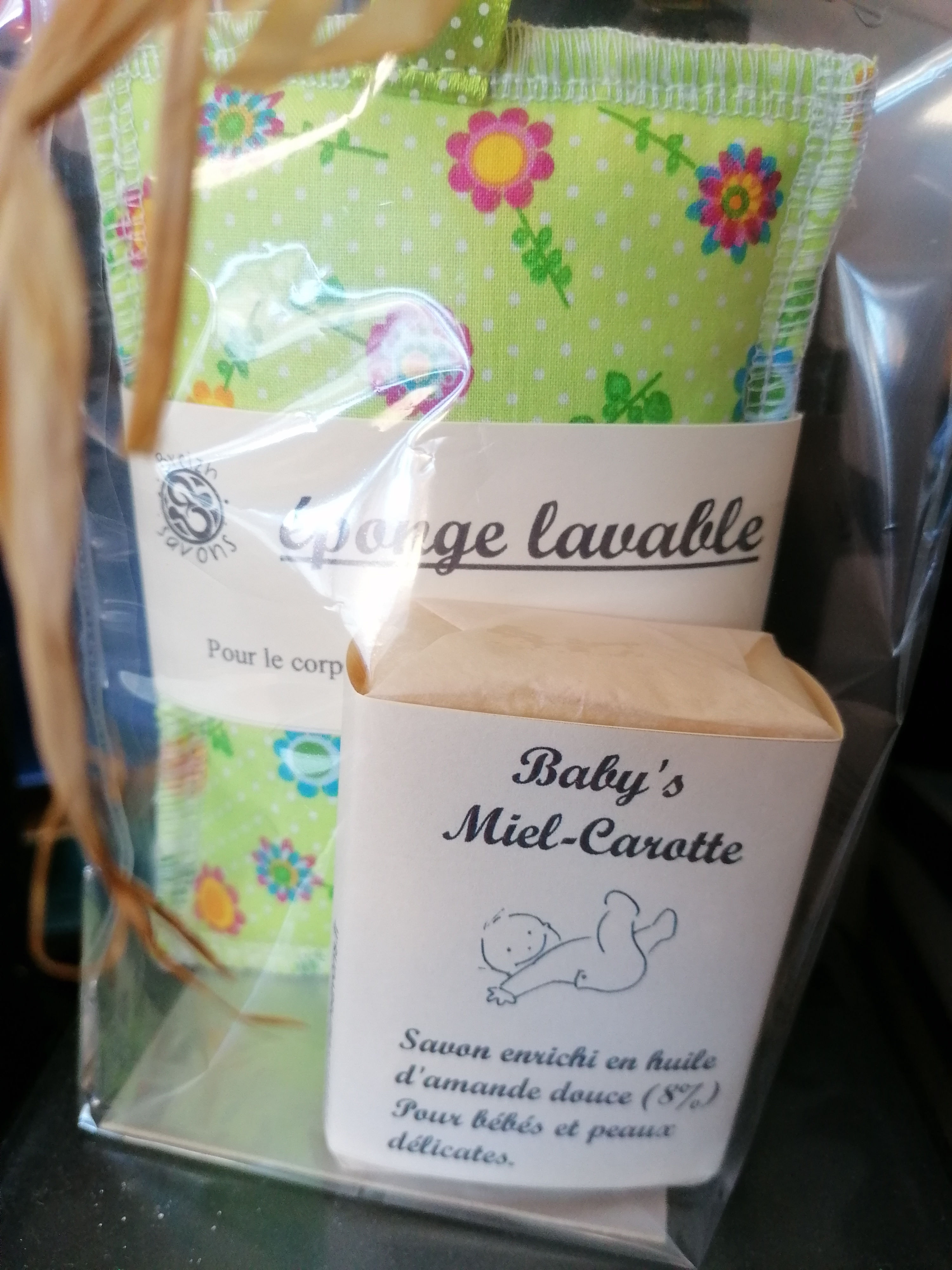 Coffret éponge et savon bébé