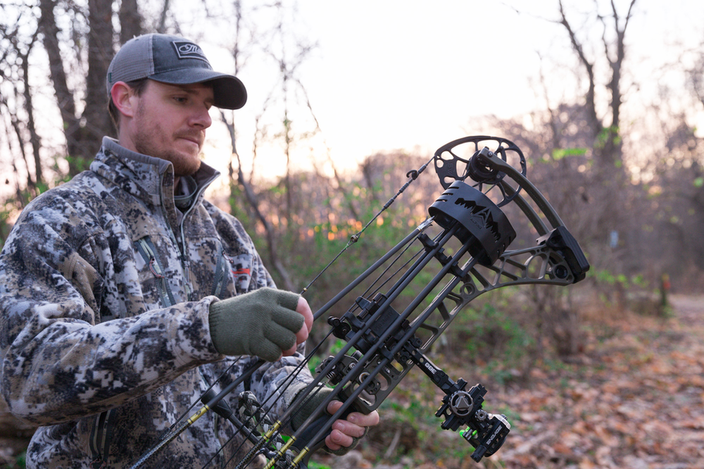Western vs Whitetail: The Best Quiver for Your Hunt