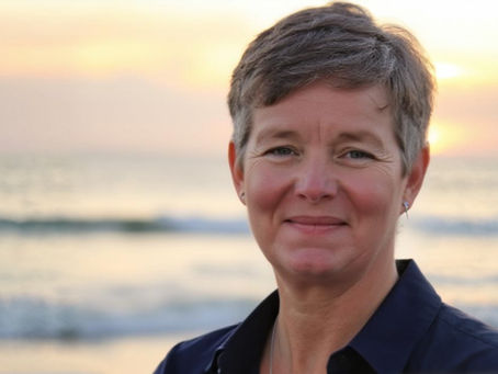 Sally Tofton by Redcliffe Bay, Portishead at sunset