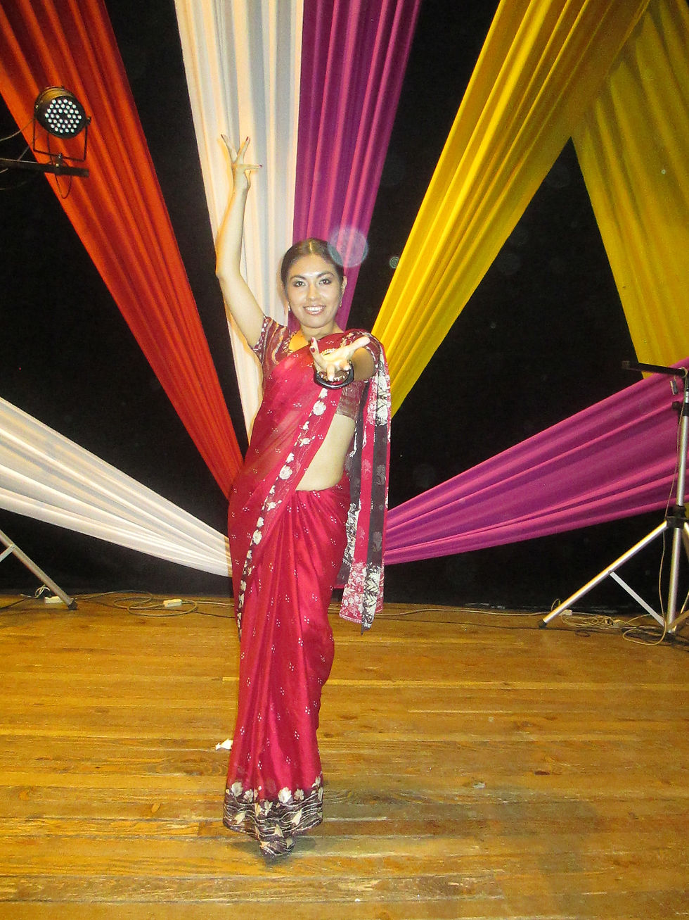 Profesora de Danza Bollywood