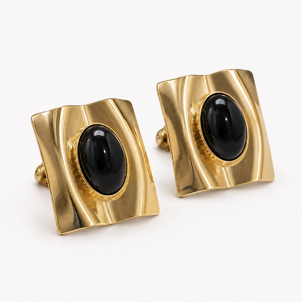 Brinco de Pressão Pedra Preta Ouro 18K | Orelha Sem Furo