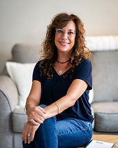 Lisa F. Headshot.jpg