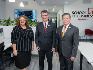 Sagrado inaugura su nueva Escuela de Negocios: una apuesta por el desarrollo de líderes éticos, emprendedores y socialmente responsables