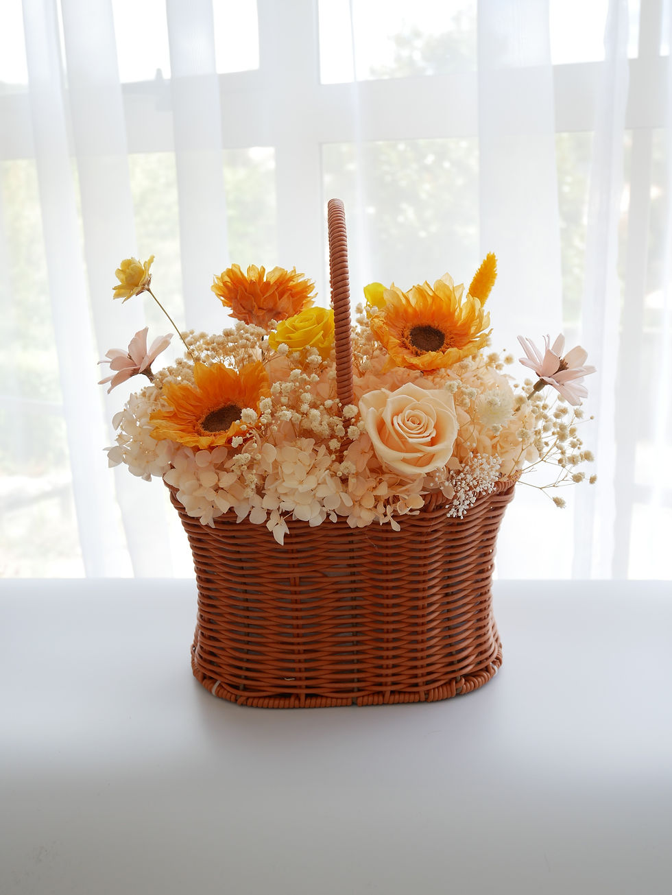 Thumbnail: Beautiful Sun Flower Basket