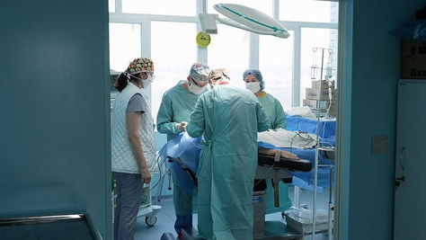 Медицинский работник? В 2025 году медики бронируются без ограничений