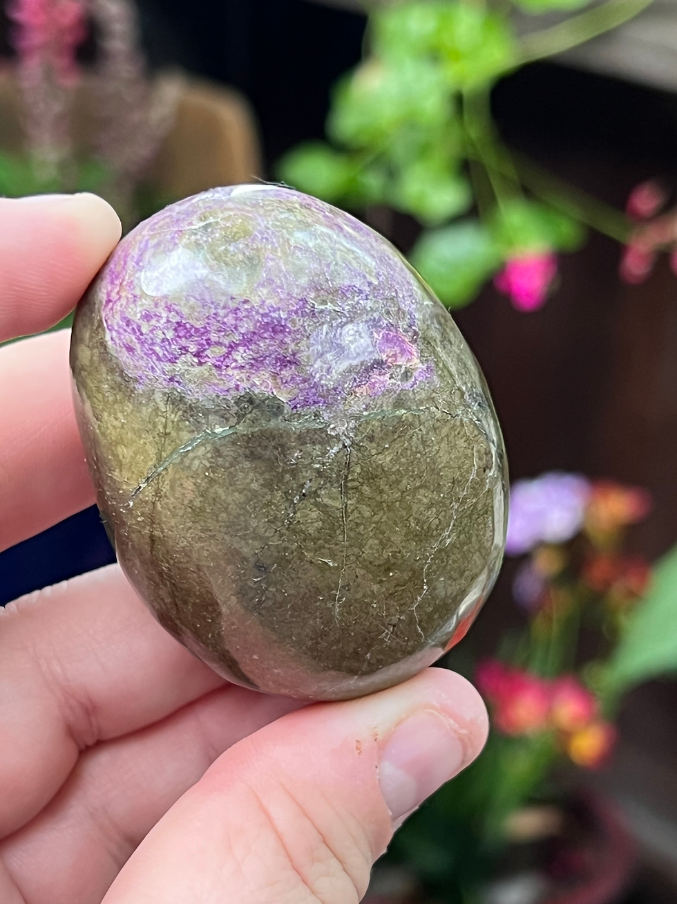 Atlantisite Palm Stone