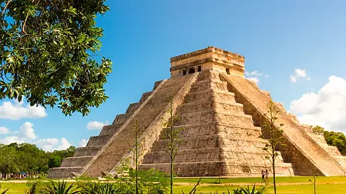 chichen itza.webp
