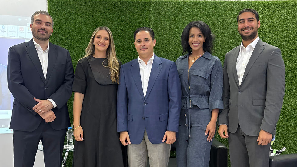 Jean Carlo Espaillat, Ana Paula Hernández, Enmanuel Durán, Lidia López, Manuel González