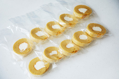 C103 きのこむ神 ロールケーキ飽きたよパーカー(白) きのこむし