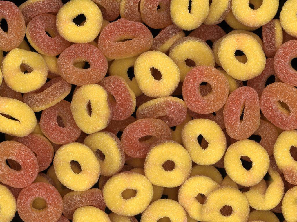 Gummy peaches