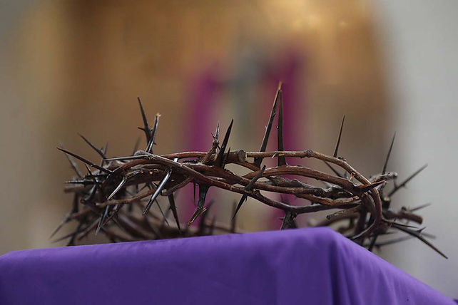 Crown-of-Thorns-with-LENT.jpg