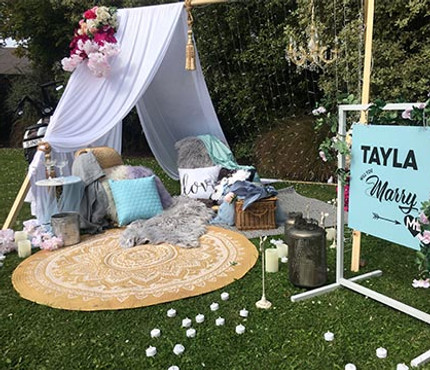 Love-shack-proposal.jpg