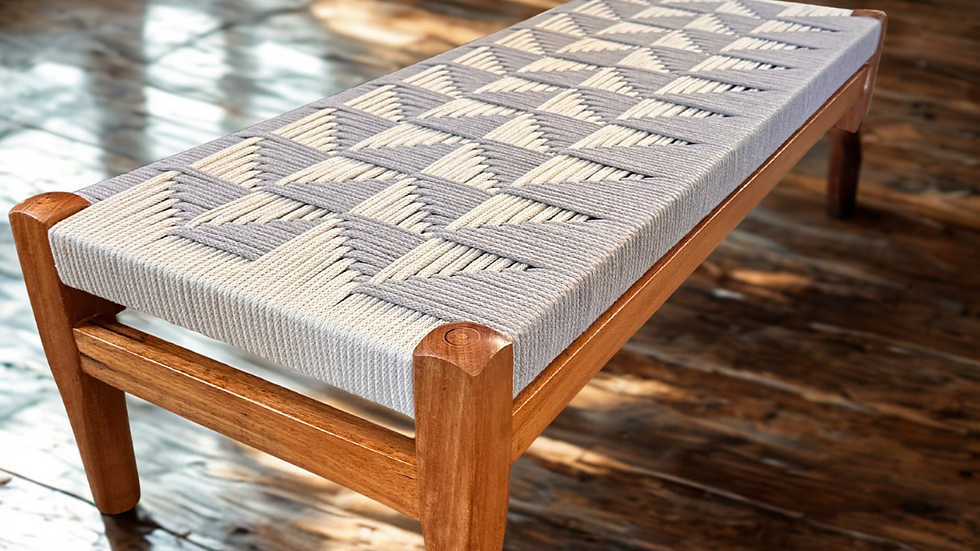 Bancos de Diseño. Hecho a mano. (6).png