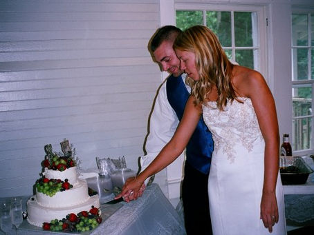 Heat Stroke, Honeymoons & Honeymoon Suites with Hospital Vibes