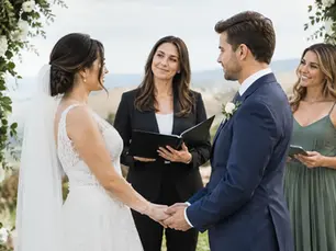 Wedding Officiant Versus Friend Officiant: Which Fits?
