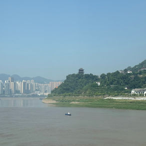 Through the Three Gorges on the Yangtze