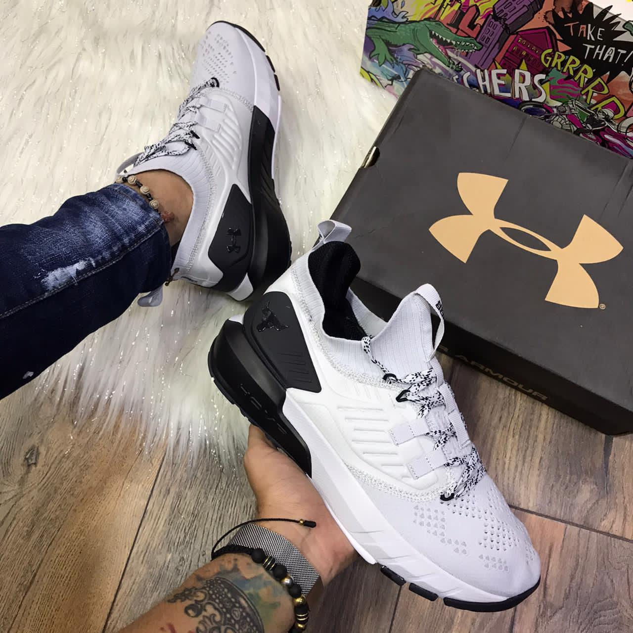 Under armour  proyect Rock 3 Hombre 🧔🏻 y dama 👸. 