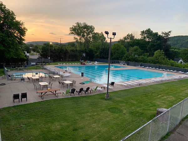 A picture of the Greenbrier pool, an outdoor Olympic sized swimming pool.