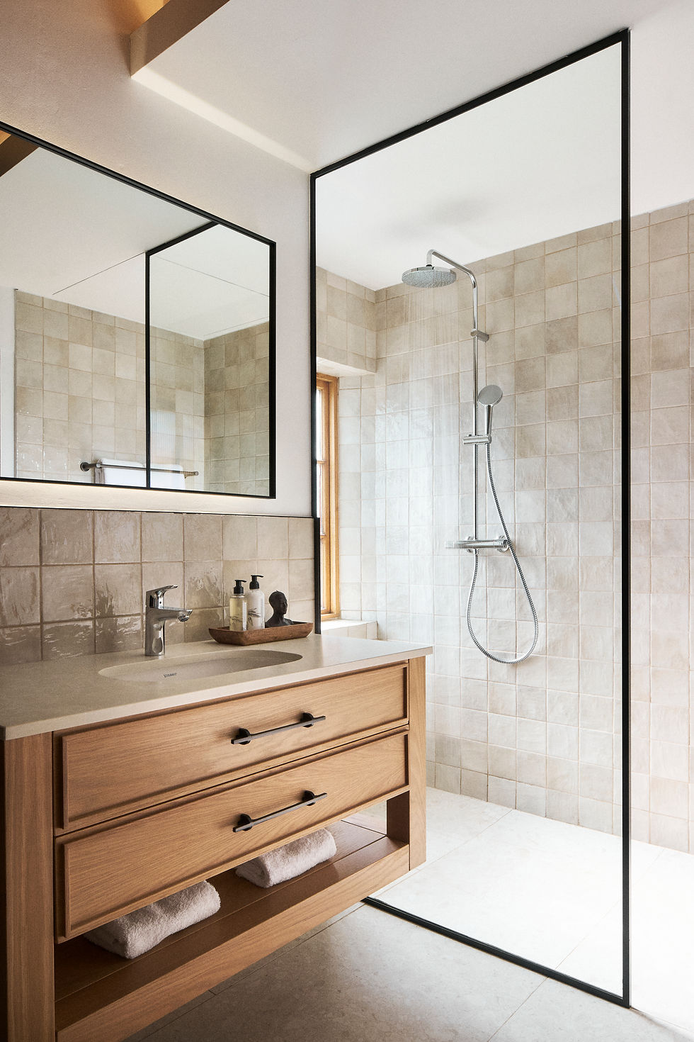 RB Farm Stay - Homestead - Bathroom.jpg